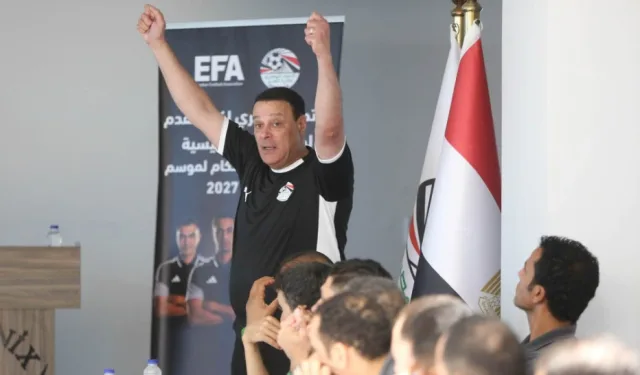 الأهلي المصري ينتظر مواجهة الزمالك يوم الأحد المقبل