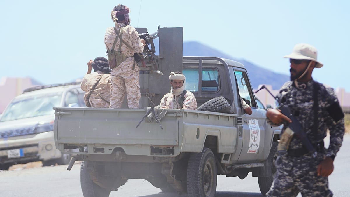 الحوثيين يتعرضون لضغوط بعد تقدم الحكومة