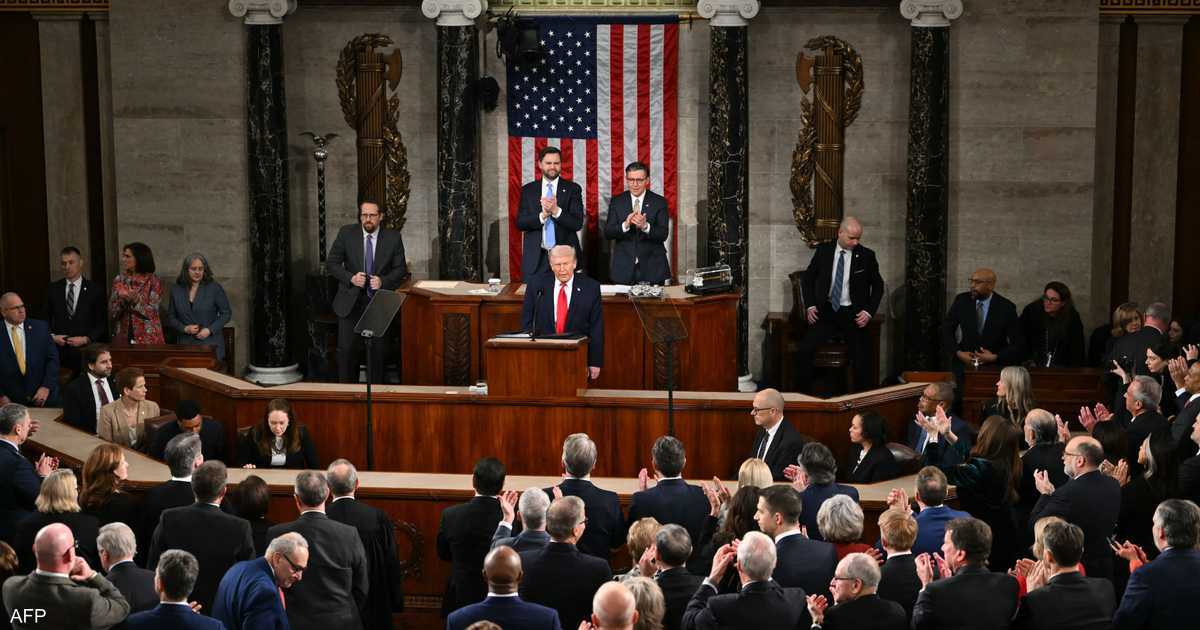 الكونغرس يطالب ترامب بالتراجع عن صفقة الديزل