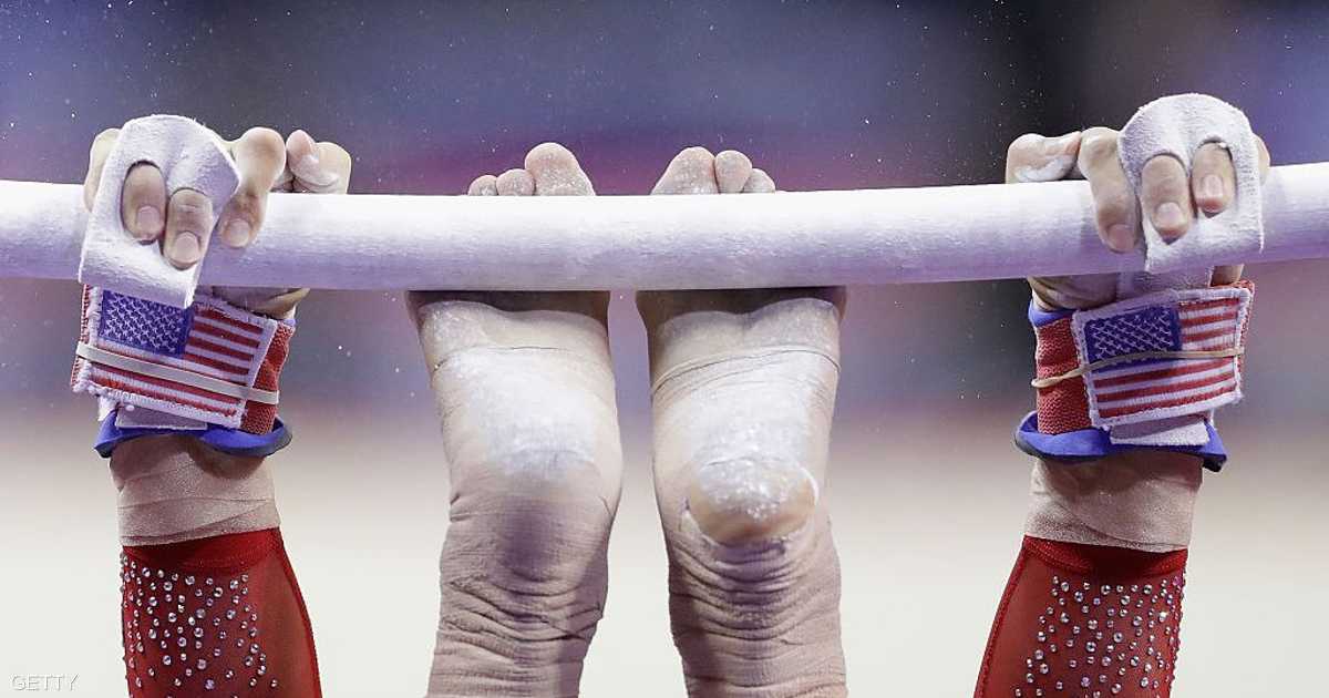 90 عامًا للمدرب الذي تصوّر لاعباته قاصرات