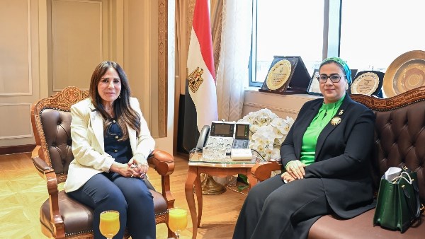 وزيرة الإسكان تبحث مع رئيسة المجلس القومي للمرأة تعزيز التعاون المشترك