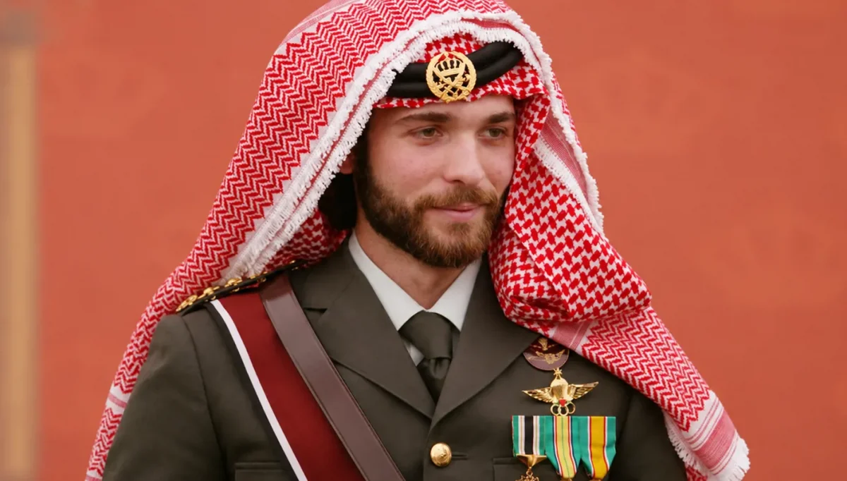بعد تعيينه مستشاراً للملك عبد الله الثاني... من هو الأمير هاشم بن الحسين وماذا نعرف عنه؟