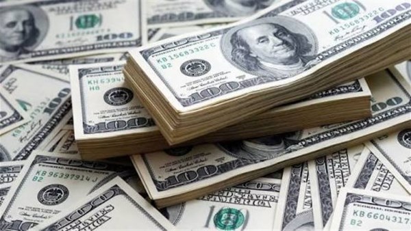 بعد رفع البنك المركزي المصري لأسعار الفائدة.. إلى أين وصل سعر الدولار ؟