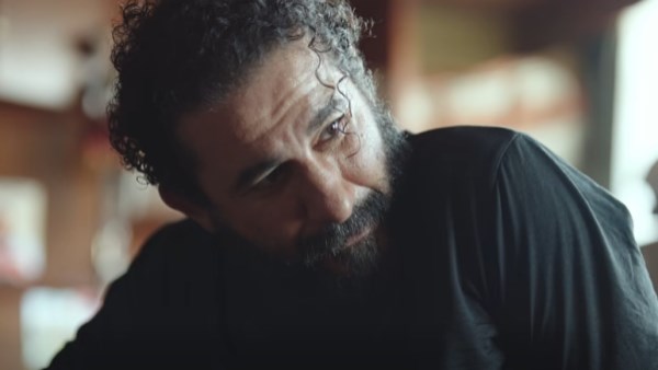 أحمد حلمي يطرح البرومو الرسمي لفيلم «حدوتة»