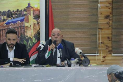 الخليل تشهد تهجير مئات الأسر وخسائر اقتصادية بملايين الشواكل جراء الهجمة الاحتلالية