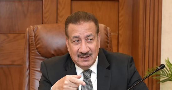 محافظ بورسعيد يصدق على غلق محل ألبان بحي العرب لمخالفته الاشتراطات الصحية