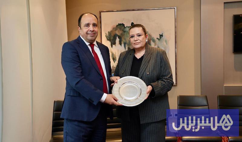 السفراء العرب بألمانيا يكرّمون اليملي