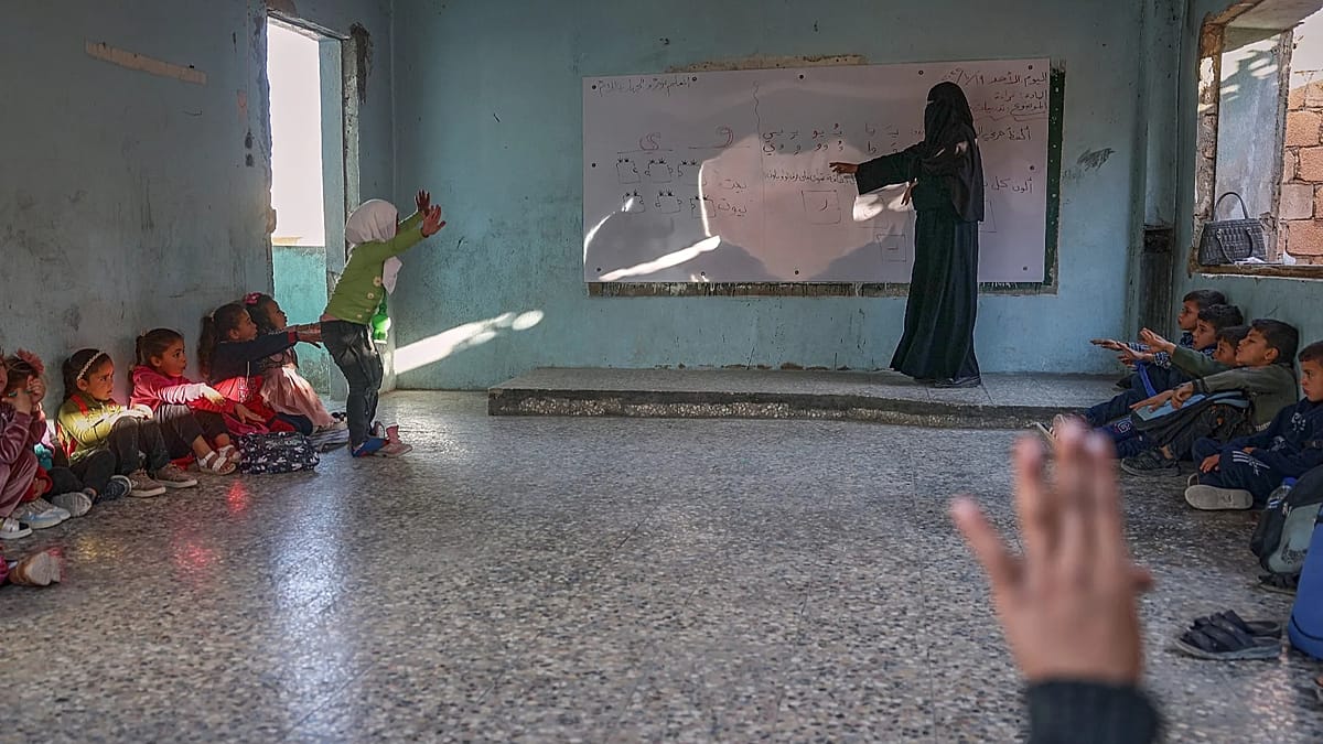 من زنوبيا إلى الموناليزا..هل تعيد مناهج سوريا رسم صورة المرأة والتاريخ وفق اعتبارات أيديولوجية؟