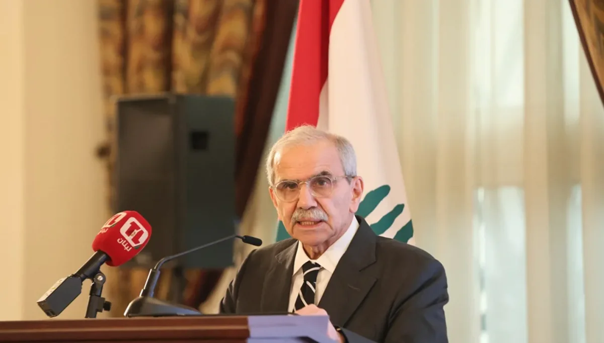 سلام يشدّد على ضرورة تعزيز حضور الدولة داخل المخيمات الفلسطينية