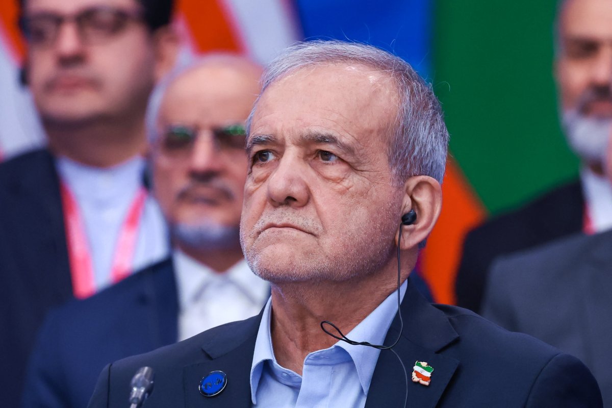 رئيس إيران عن دول المنطقة: نحن إخوة وكلنا مسلمون يمكننا مساعدة بعضنا