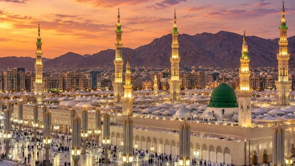 التحالف يعلن اعتراض وتدمير مسيّرة حوثية في منطقة المدينة المنورة غربي السعودية