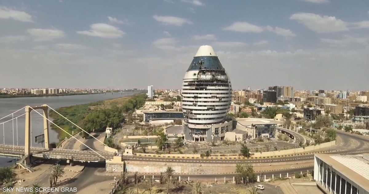 السودان.. المسيرات والقمع يهددان المدنيين وفرص الحوار