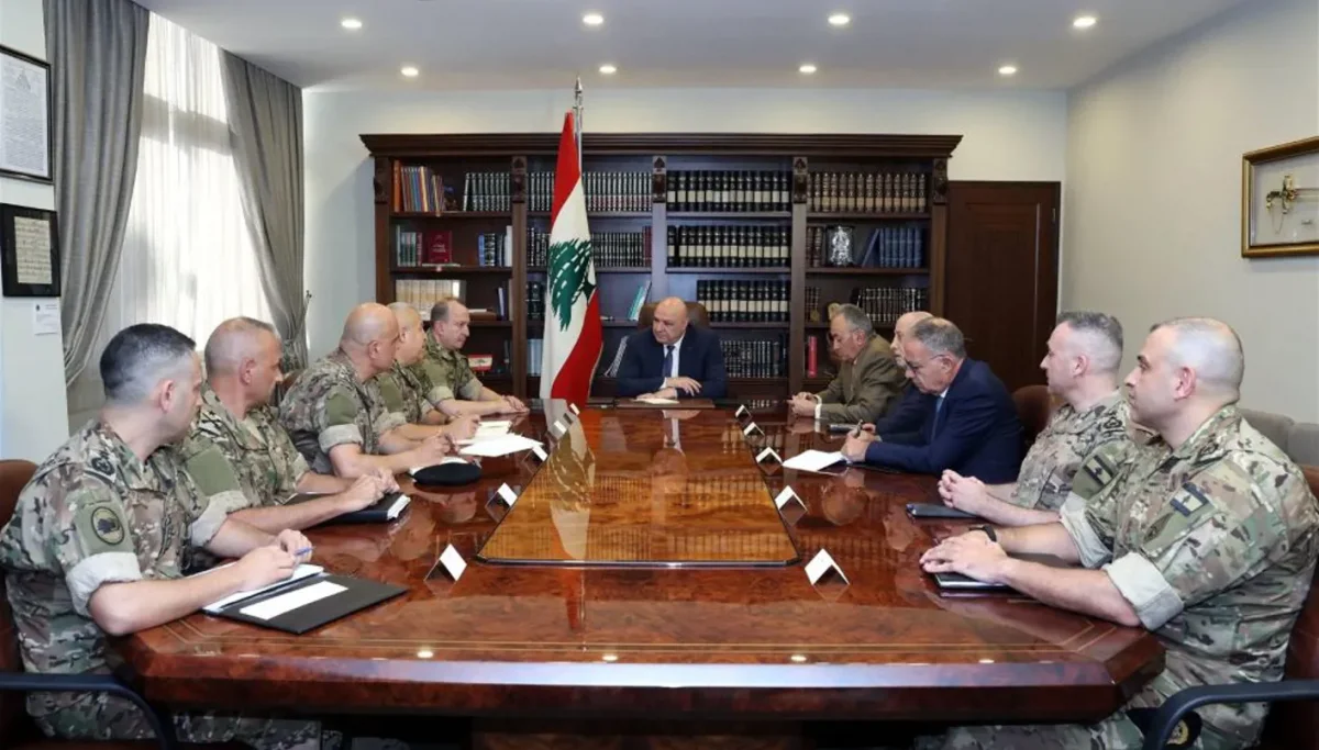مقاطعة وزراء "القوات" تبقي ملف الإحالة عالقاً... سلام يبرز ملاحقة ملف الدواء... وملفات على الطريق