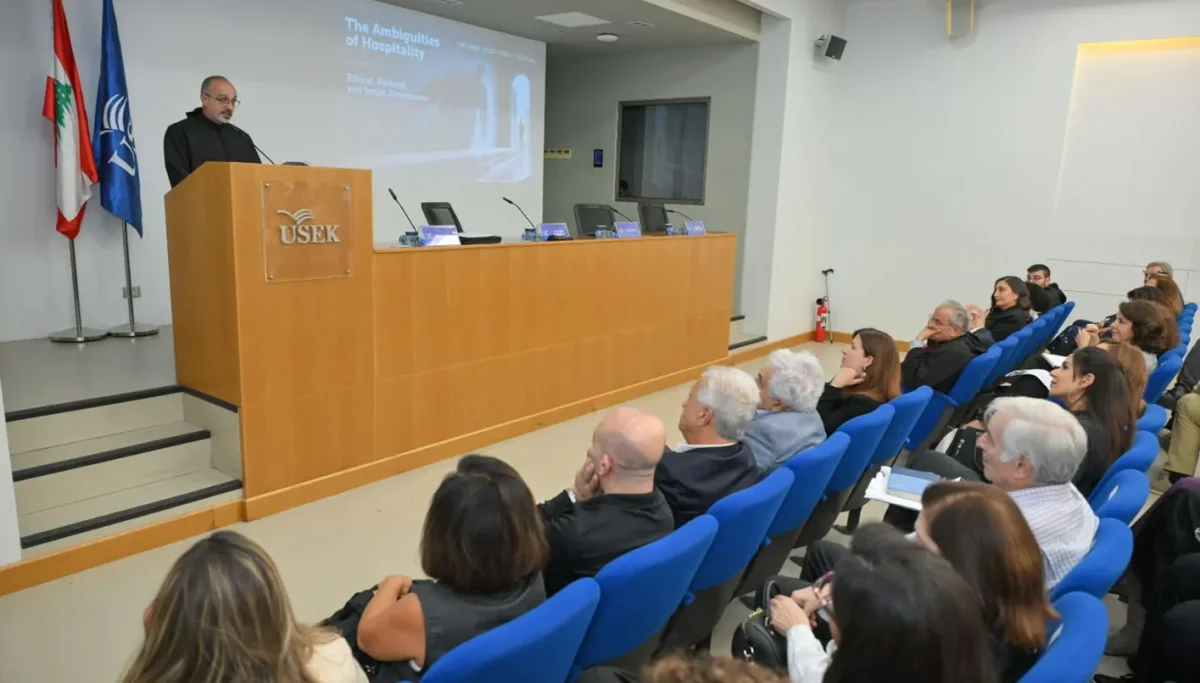 "التباسات الضيافة"... مؤتمر دولي في جامعة الكسليك يناقش قضايا الهوية واللجوء والعيش المشترك