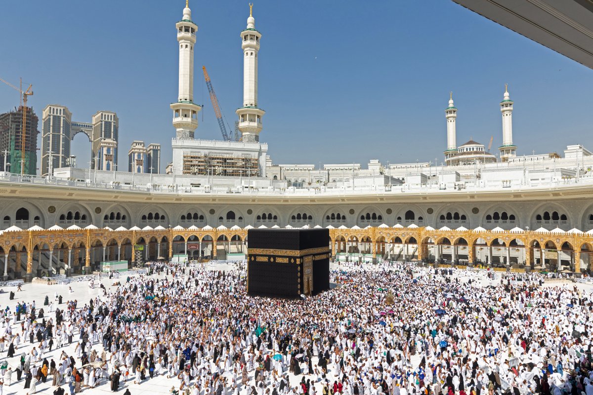 الحوثيون يردون على إعلان "التحالف" اعتراض مسيرة بأجواء مكة