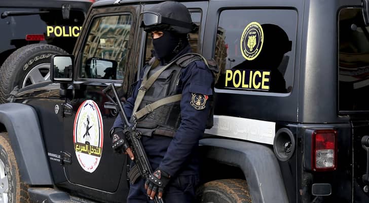 خلاف على الوقوف أمام منزل ينتهي بمقتل مدرب كمال أجسام على يد طالب في القاهرة