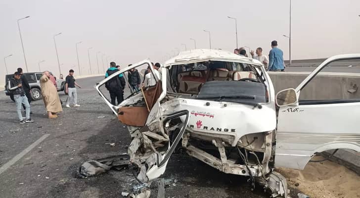 مصر: مصرع 10 أشخاص وإصابة 24 آخرين في حادث تصادم مروع بمحافظة الجيزة