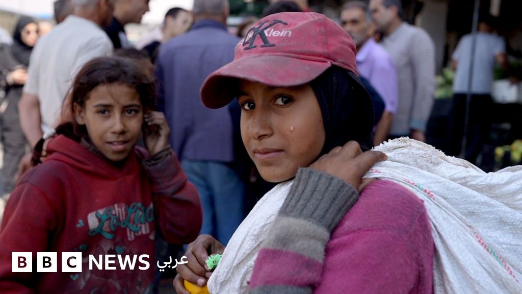 أزمة سوريا الاقتصادية: ظلامٌ يخيّم على بيوتها، وعائلاتٌ لا تأكل سوى وجبة واحدة يومياً
