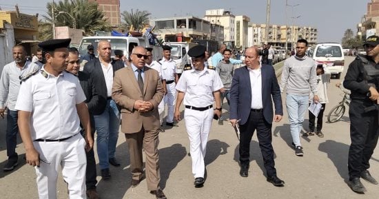 مدير أمن بني سويف يشرف على حملة مكبرة بمركز إهناسيا لإزالة الإشغالات