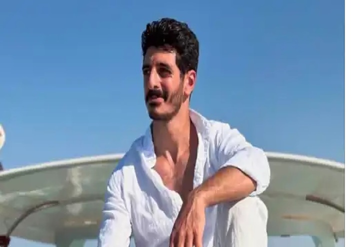 مصر.. عودة "شاكر محظور" للبث المباشر تفتح ملف أمواله وهدايا "تيك توك"