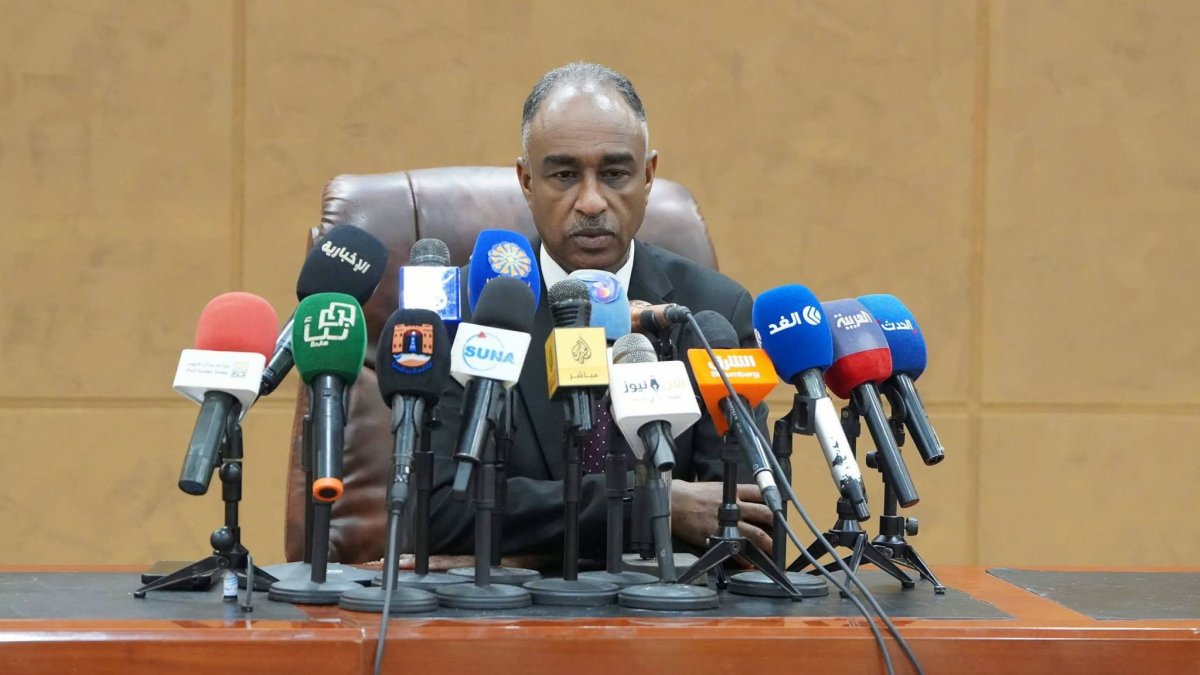 "حرب بالوكالة".. حكومة السودان تكشف تفاصيل عن الهجمات الإثيوبية بالمسيرات